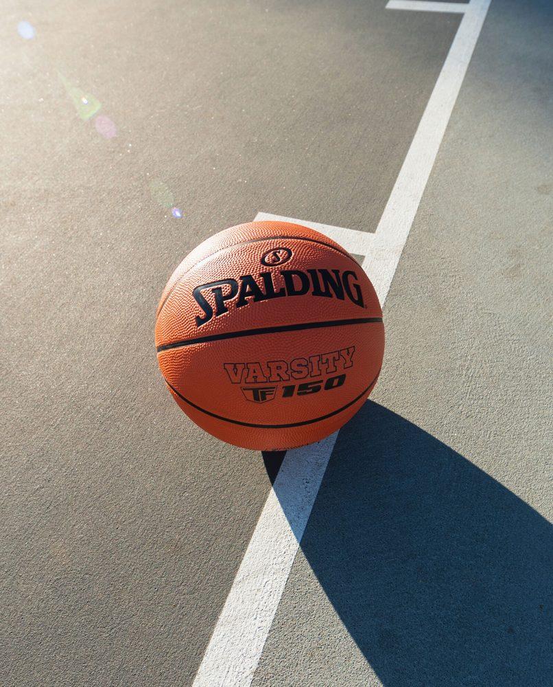 Мяч баскетбольный №6 Spalding Varsity TF-150 - фото 5 - id-p217327271