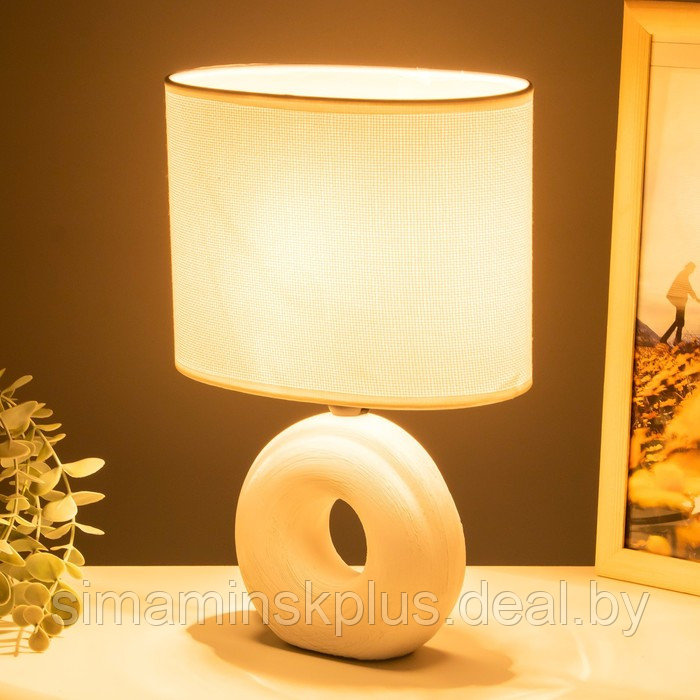 Настольная лампа "Эдель" Е14 40Вт белый 12,5х20х29 см - фото 3 - id-p217327888