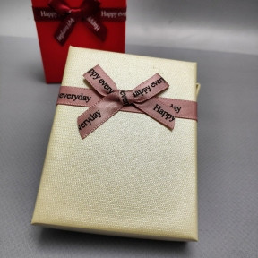 Коробочка подарочная с бантом  DiaDema, 7.00х9.00 см,  с вкладышем / Шкатулка - упаковка для ювелирных изделий