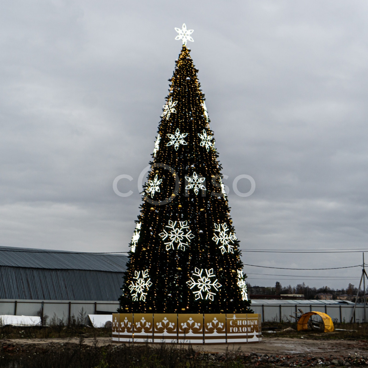 Новогодняя уличная ёлка «Снежная королева» - фото 4 - id-p217347417