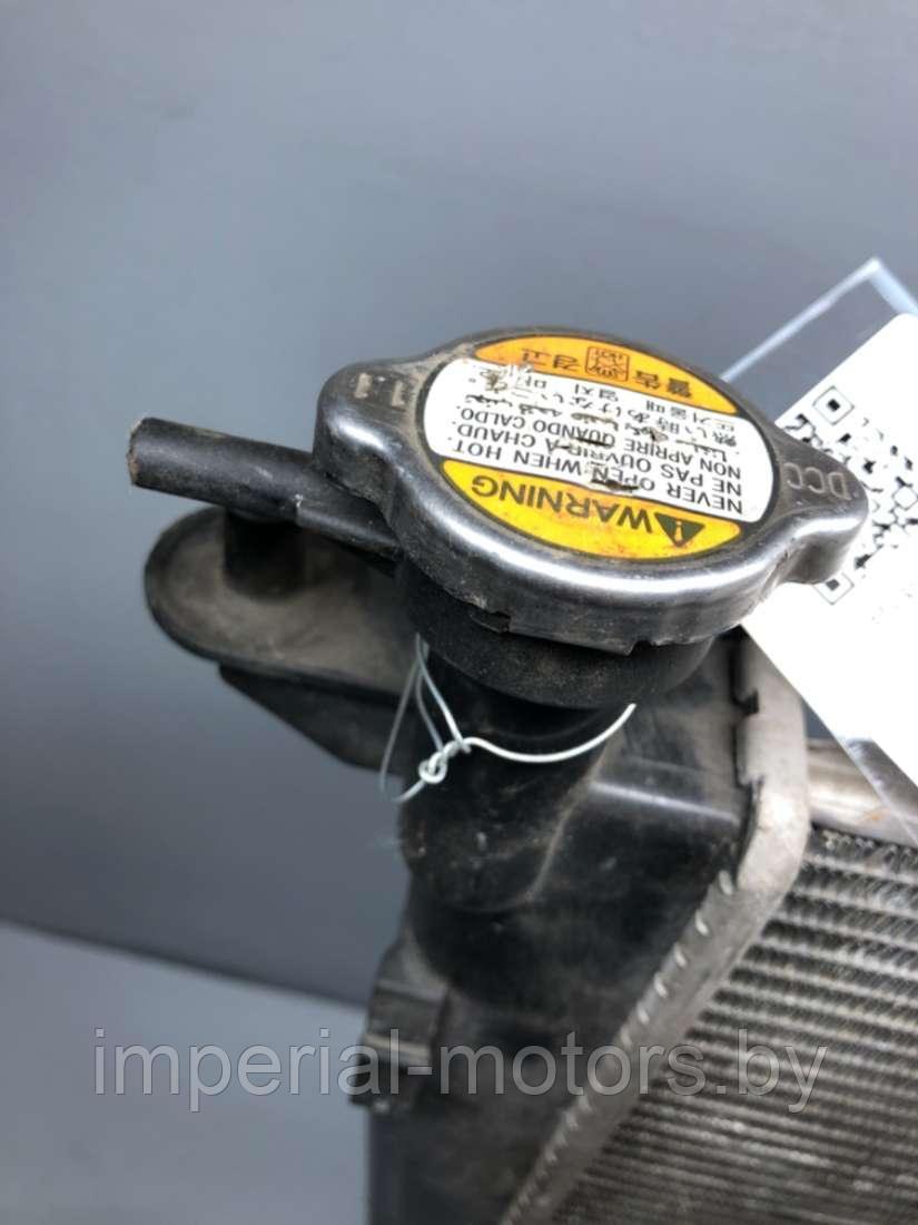 Радиатор основной Hyundai Tucson 2 - фото 6 - id-p217342168