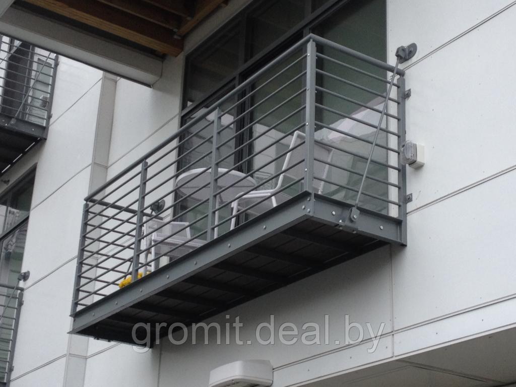 Ограждение балкона ЧМ-ОБ-10 из черного металла с полимерным покрытием - фото 1 - id-p217643944