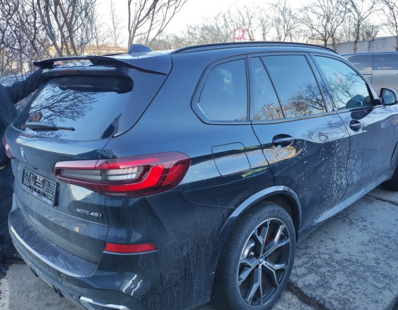 СПОЙЛЕР КРЫШКИ БАГАЖНИКА BMW X5 G05 2018-НВ (ЧЁРНЫЙ ГЛЯНЕЦ) - фото 2 - id-p217644206