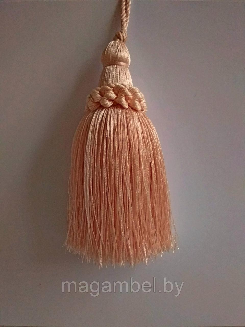 Кисточка розового цвета