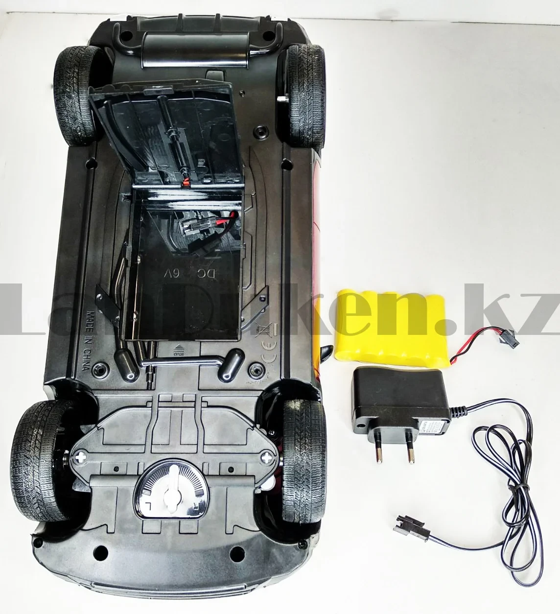 Машинка Рэндж Ровер радиоуправляемая 1:14 на аккумуляторе с LED фарами Cross-Country Hero белого цвета 33 см - фото 10 - id-p217679633
