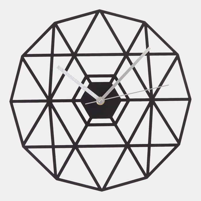Часы настенные из металла "Паутина", плавный ход, d-30 см - фото 1 - id-p217721046