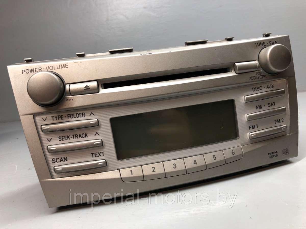 Магнитола (аудио система) Toyota Camry XV40 - фото 1 - id-p217829375