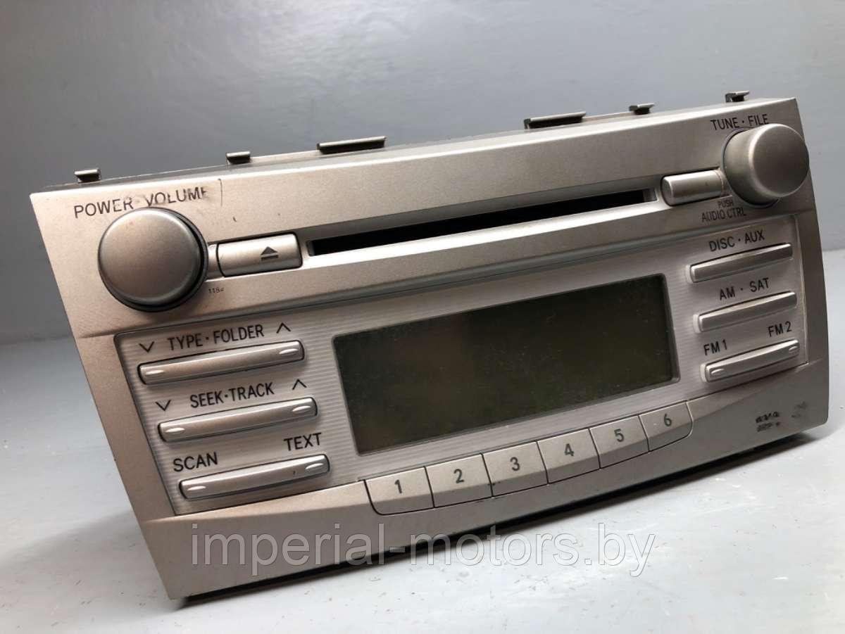 Магнитола (аудио система) Toyota Camry XV40 - фото 1 - id-p217829379