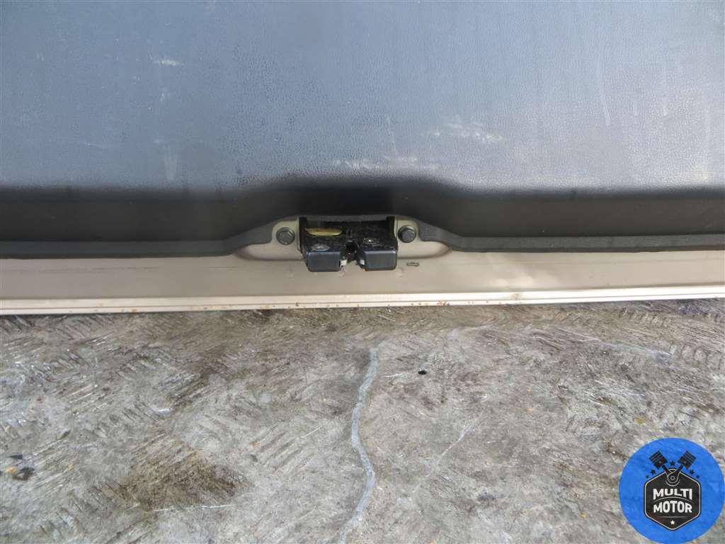 Крышка багажника (дверь 3-5) NISSAN QASHQAI (J10) - (2006-2013) 2.0 DCi M9R - 150 Лс 2009 г. - фото 8 - id-p218003034