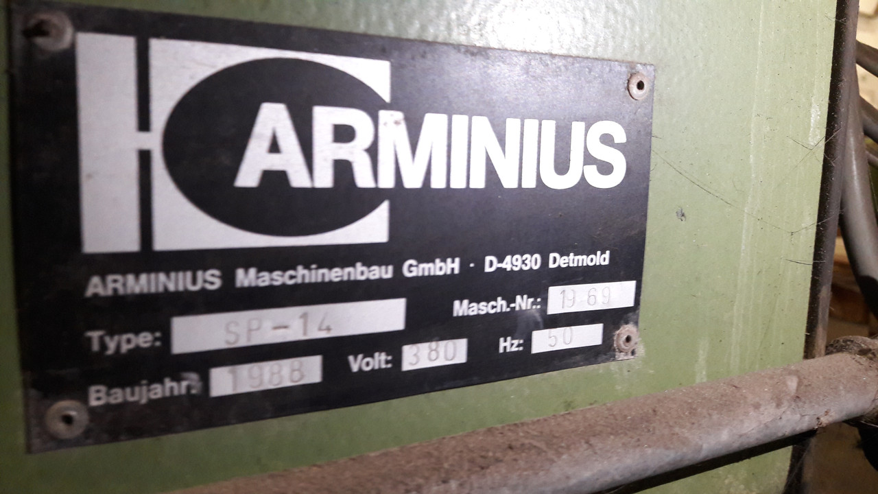 Профильный фрезерно шлифовальный станок Arminius SP-14 1988 г.в. - фото 3 - id-p218009820