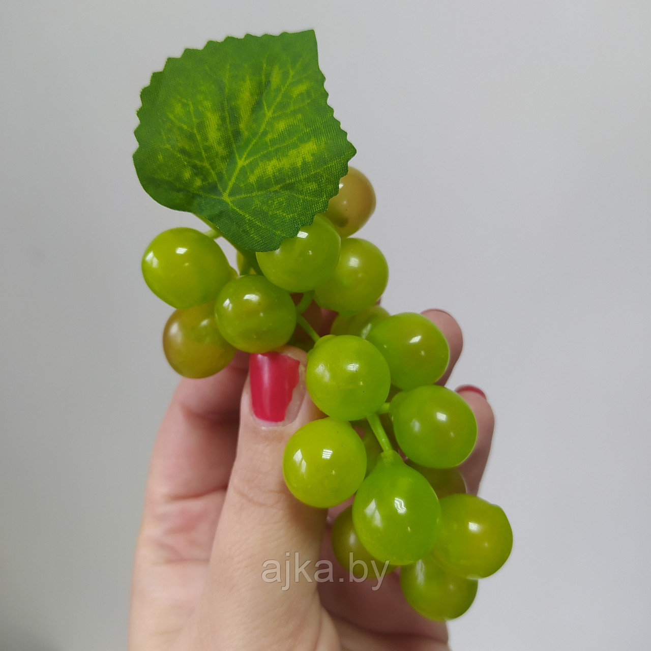 Муляж Гроздь винограда 10 см, зеленый - фото 2 - id-p218030325