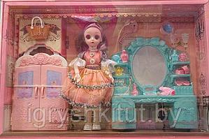 Кукла с мебелью и аксессуарами