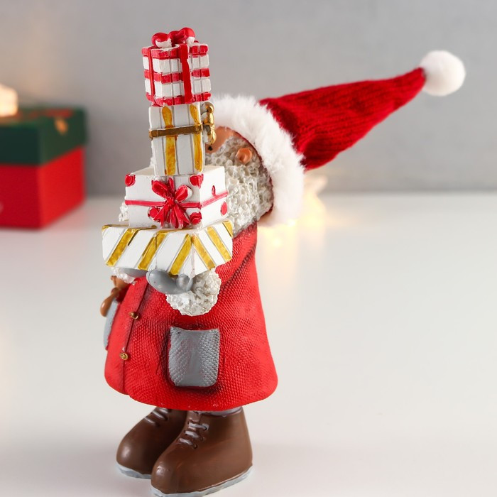 Сувенир полистоун "Дед Мороз в красном, с кудрявой бородой с подарками" 15,5х8,2х6,5 см - фото 3 - id-p218178464