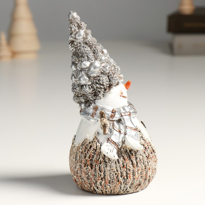 Сувенир полистоун "Снеговик в колпаке из шишек и жёлудей" 10х8х17 см - фото 2 - id-p218178750