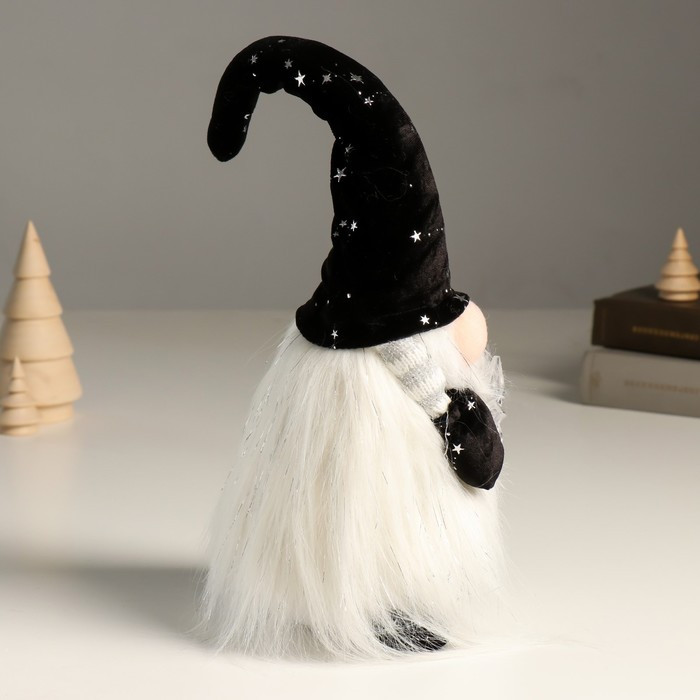 Кукла интерьерная "Гном в чёрном колпаке со звездами, со звёздочкой в руках" 36 см - фото 2 - id-p218179020