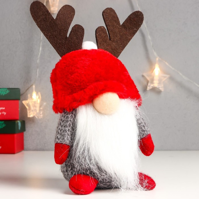 Кукла интерьерная "Дед Мороз в красной шапке с рожками" 20х13х11 см - фото 2 - id-p218179054