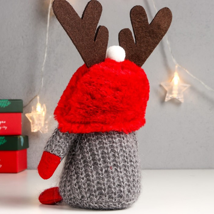 Кукла интерьерная "Дед Мороз в красной шапке с рожками" 20х13х11 см - фото 4 - id-p218179054