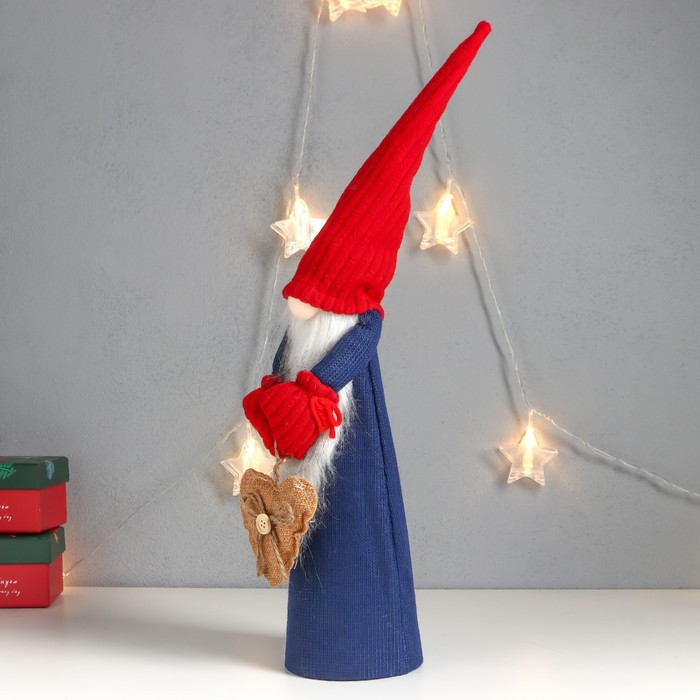 Кукла интерьерная "Дед Мороз в синем кафтане, красном колпаке с сердцем" 47х14х11 см - фото 3 - id-p218179074