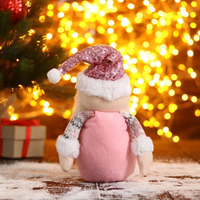 Мягкая игрушка "Дед Мороз в розой шапочке-длинные ножки" 11х37см, бело-розовый - фото 3 - id-p218179209