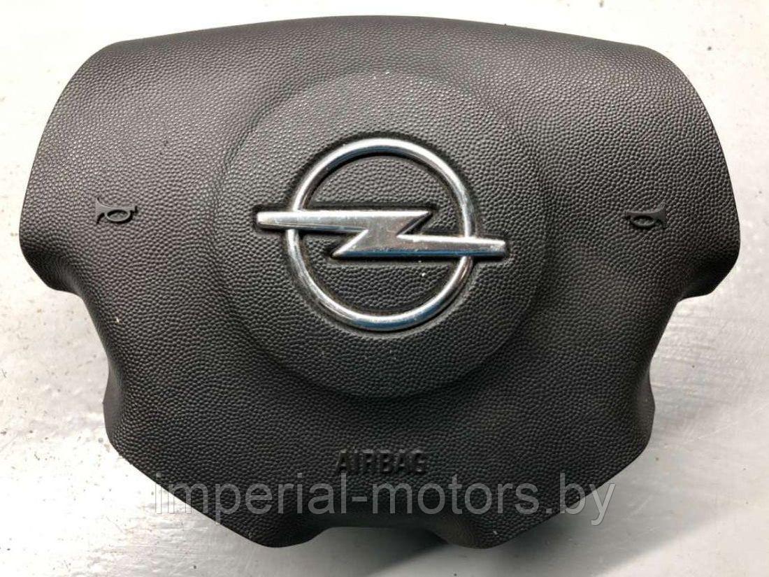 Подушка безопасности водителя Opel Vectra C - фото 1 - id-p218062827