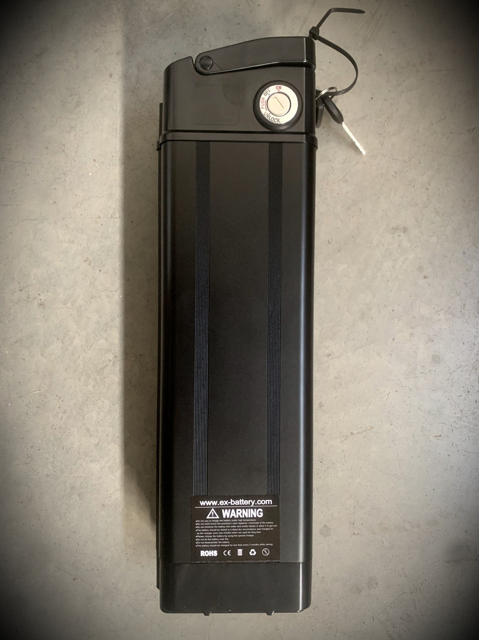 Аккумулятор для электровелосипеда 48V 10/4Ah в корпусе с ключом - фото 4 - id-p218203642