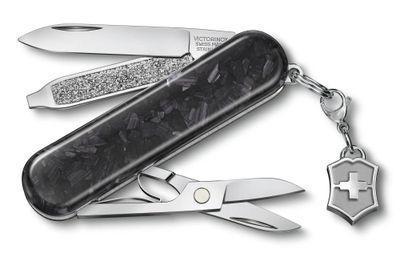 Складной нож Victorinox Classic Brilliant Carbon, функций: 5, 58мм, черный / серебристый, коробка подарочная - фото 1 - id-p217622988