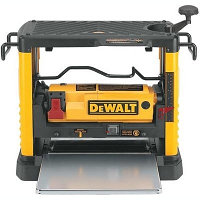 Dewalt DW733, Рейсмус