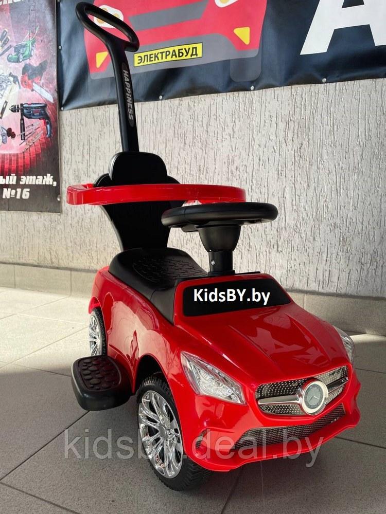 Детская машинка-каталка, толокар RiverToys Mercedes-Benz JY-Z06C (красный/черный) с ручкой-управляшкой - фото 1 - id-p109520906