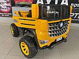 Детский электромобиль RiverToys K777AM (желтый) Mercedes Полноприводный, фото 6