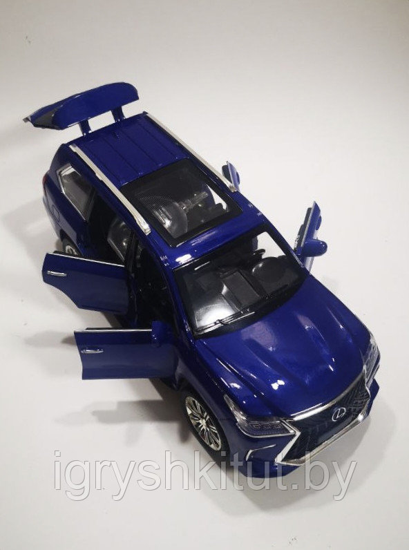 Металлическая модель автомобиля Лексус Lexus LX 570, свет, звук, пар - фото 5 - id-p218327813