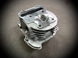 Головка цилиндра в сборе 4T 80cc 139QMB 47,00мм, клап. d-16/18,5мм; GY6-80 (клапана, р/вал, коромыс