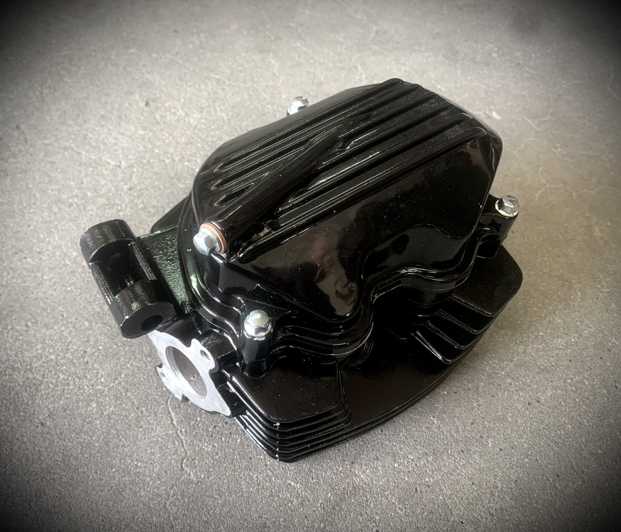 Головка CG-125  полностью в сборе  (чёрная) d=56.5