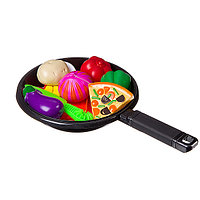 Набор продуктов со сковородкой и фартуком, Моей Малышке, в наборе овощи в нарезку, доска, нож