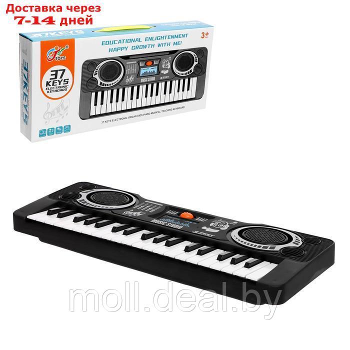 Игрушка музыкальная "Пианино: Пианист", 37 клавиш, звуковые эффекты, работает от батареек