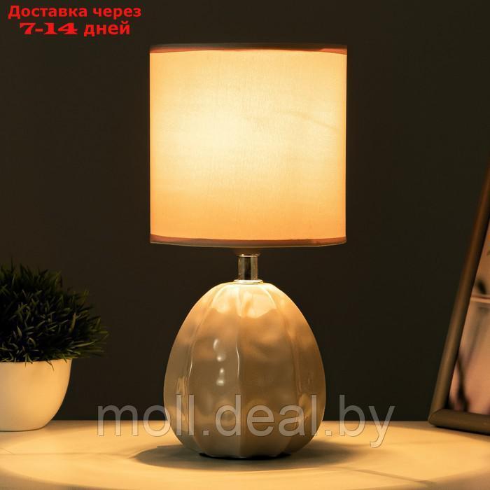 Настольная лампа "Ария" Е14 40Вт бежевый 13х13х26,5 см - фото 2 - id-p218396704