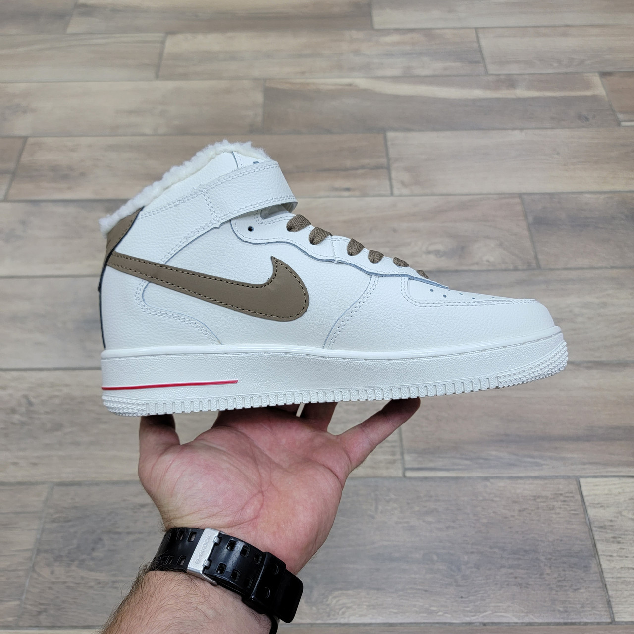 Кроссовки Nike Air Force 1 Mid Beige Brown с мехом - фото 2 - id-p194181332