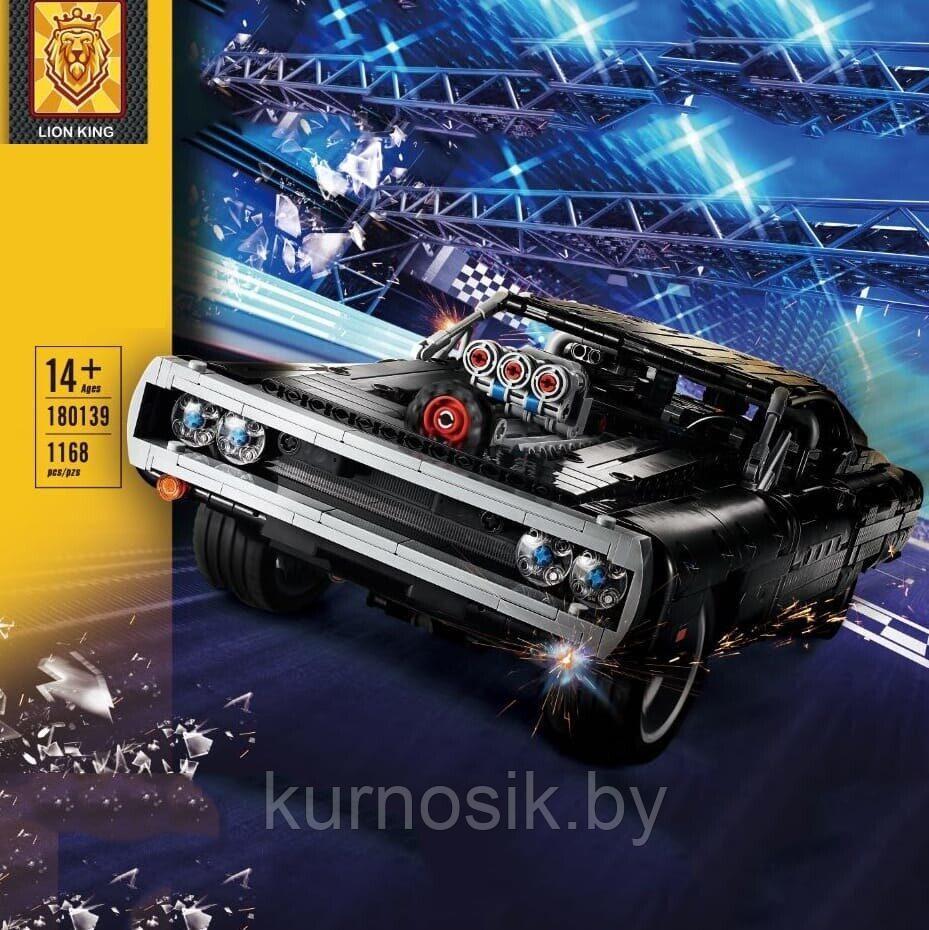 Конструктор 19018 King Dodge Charger Доминика Торетто, 1077 деталей - фото 2 - id-p218555429