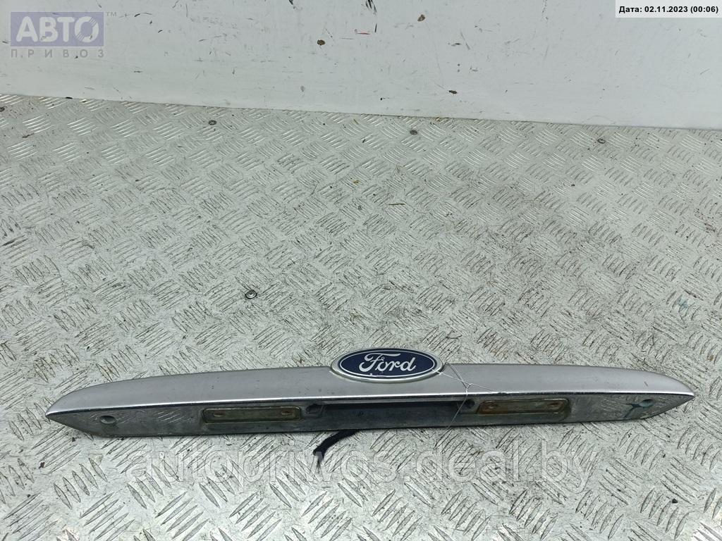 Накладка подсветки номера Ford Mondeo 2 (1996-2000) - фото 1 - id-p218582373