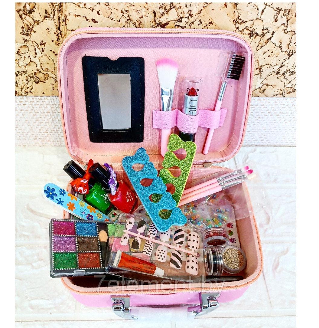 Детский набор декоративной косметики и маникюра Makeup в сумочке для девочки. Детская декоративная косметика - фото 1 - id-p218602208
