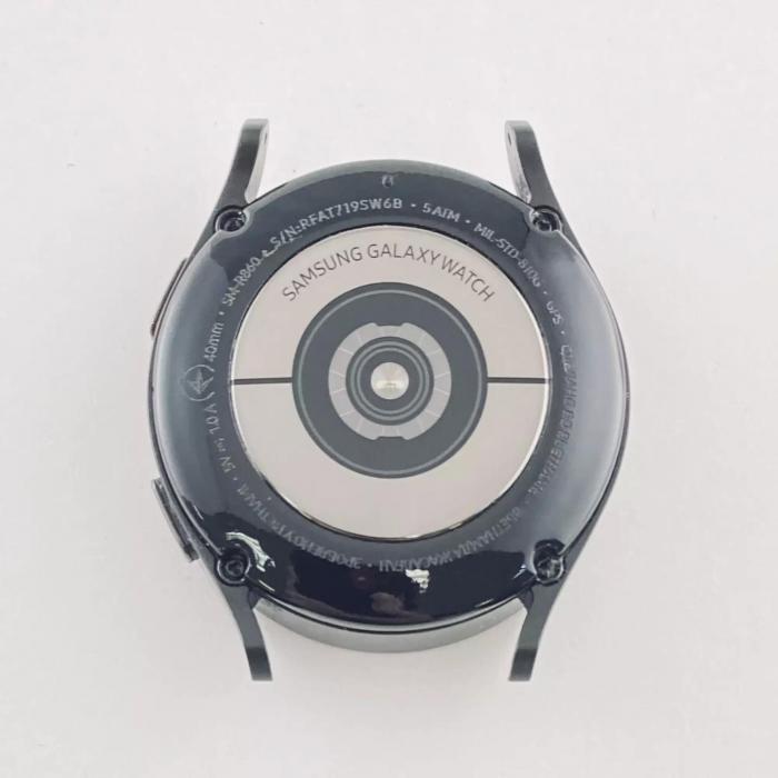 Galaxy Watch 4 40mm (R860) Black (SM-R860ZDASEK) (Восстановленный) - фото 2 - id-p218581503