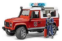 Внедорожник Land Rover Defender Station Wagon Пожарная с фигуркой Bruder 02596