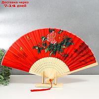 Веер бамбук, текстиль h=23 см "Веточка с розами" красный, с кисточкой