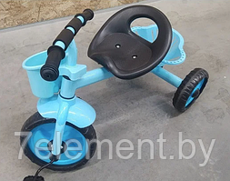 Велосипед детский Малыш трёхколёсный голубой с корзинкой и багажником для малышей, беговел для самых маленьких