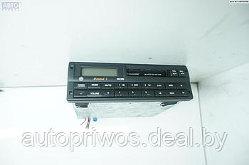 Аудиомагнитола Volkswagen Sharan (1995-2000)