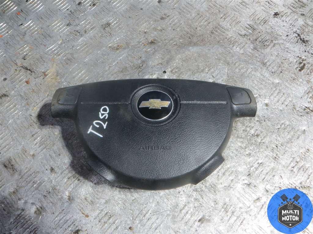 Подушка безопасности водителя CHEVROLET AVEO (T250) (2008-2011) 1.2 i B12D1 2010 г. - фото 1 - id-p219049802