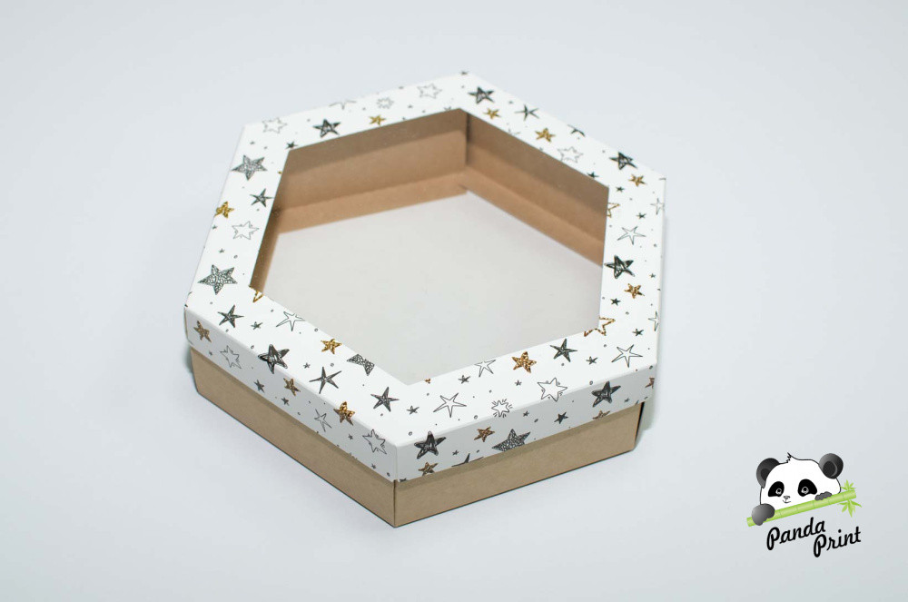 Коробка с прозрачным окном 200х200х60 шестигранная Черно-золотые звезды (крафт дно) - фото 1 - id-p217529503