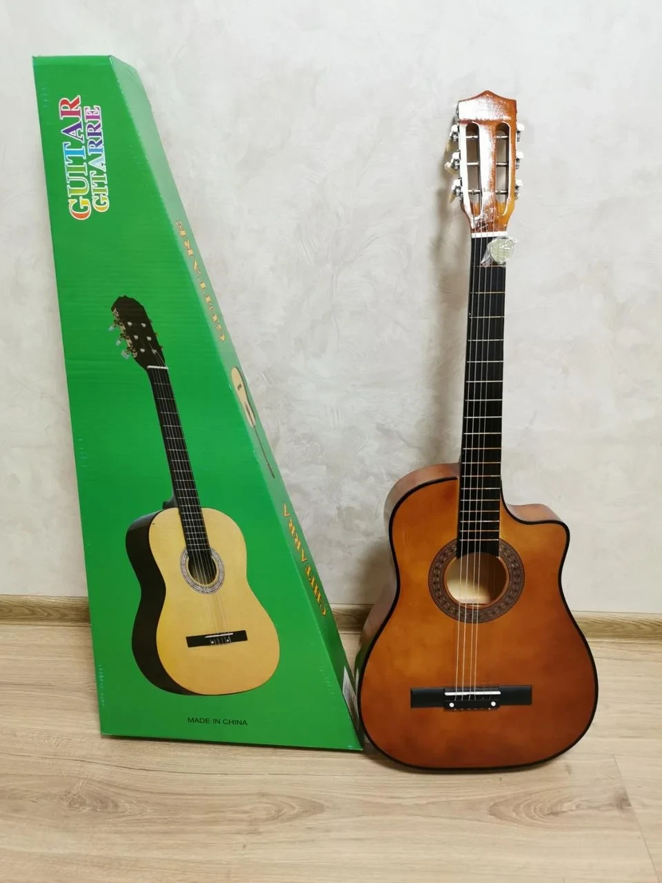 Детская струнная деревянная гитара 6 струн 75см 5130 разные цвета музыкальные инструменты - фото 2 - id-p219209783