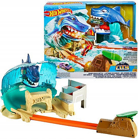 Автотрек Hot Wheels Сити Схватка с акулой FNB21