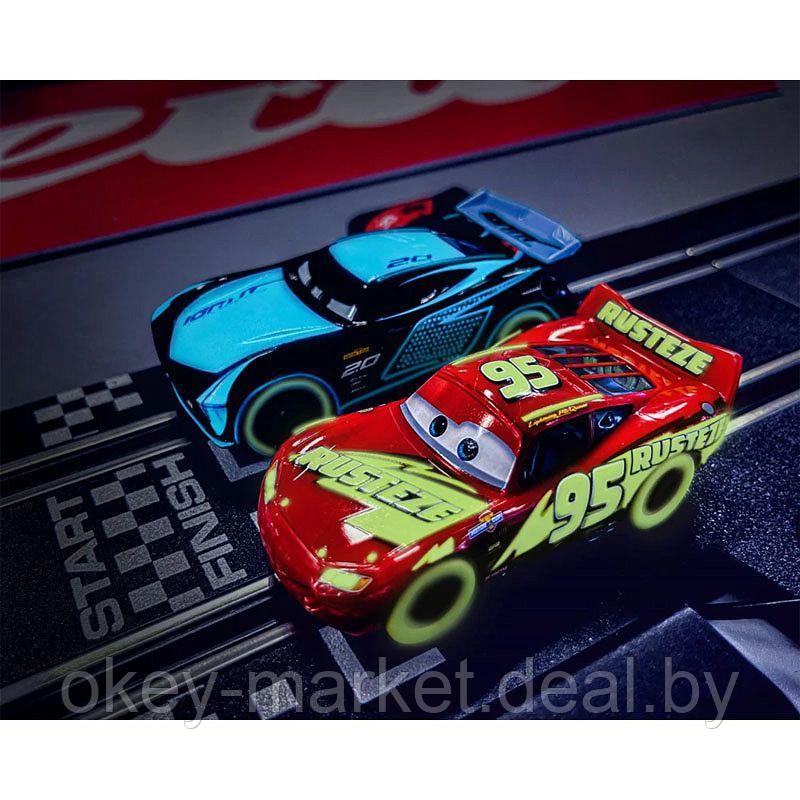 Автотрек Carrera GO! 62559 Disney Cars Glow Racers 6.2 метра - фото 7 - id-p219247945