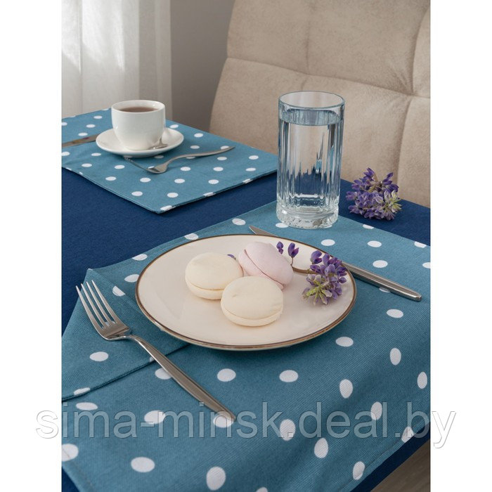 Набор кухонный скатерть, подставки Blue polka dot, размер 110х140 см, 35х45 см - 4 шт, горох, синий - фото 1 - id-p219254397